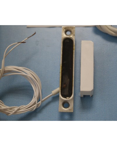 Извещатель охранный точечный мангито-контактный Магнито-Контакт Д9-00-2000 в Иваново Извещатели охранные Pintop.ru
