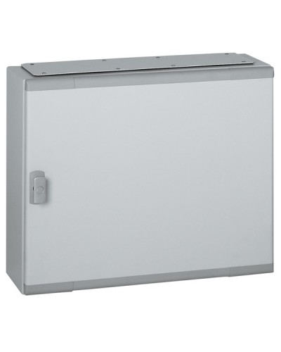 Шкаф распределительный Legrand 020182 в Иваново Щиты электрические Pintop.ru